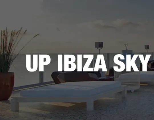 Drink at Sky Up - Ushuaïa Secret Tower Rooftop