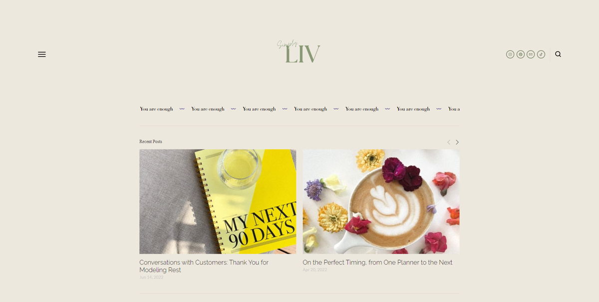 Screenshot of Simply, Liv, from the squarespace blog examples collection.