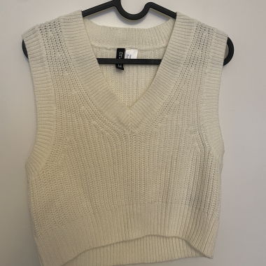 cropped sweater-vest