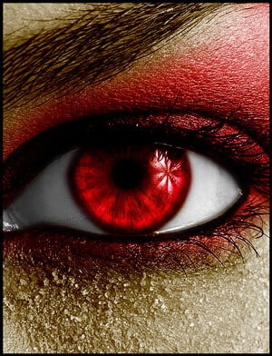 Как быстро убрать эффект красных глаз в Фотошоп