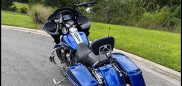 2017 HARLEY-DAVIDSON TOURING ROAD GLIDE motorcycle for rent near Middleburg, FL