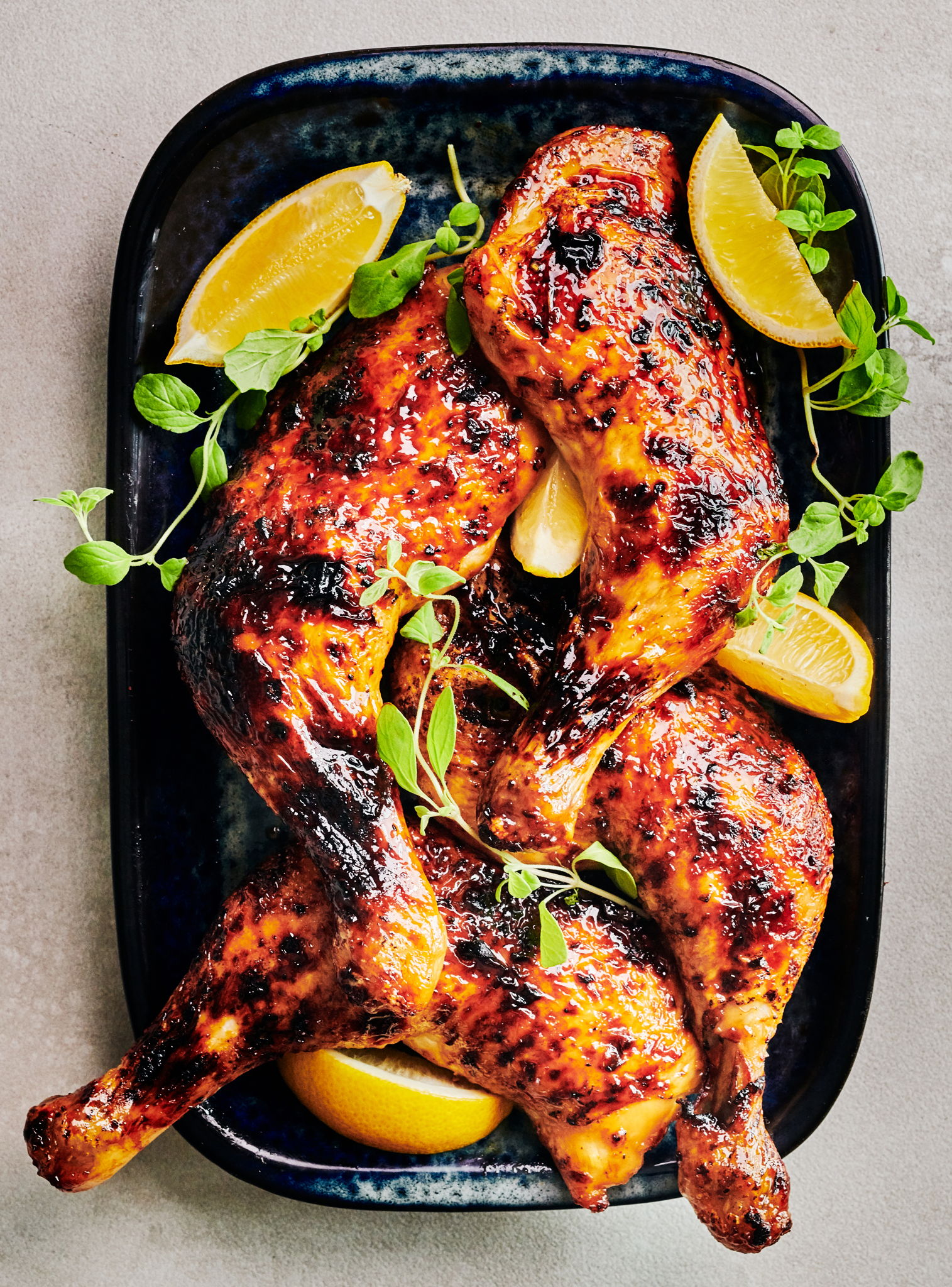 Honey and Harissa-Glazed Chicken Legs | RICARDO
