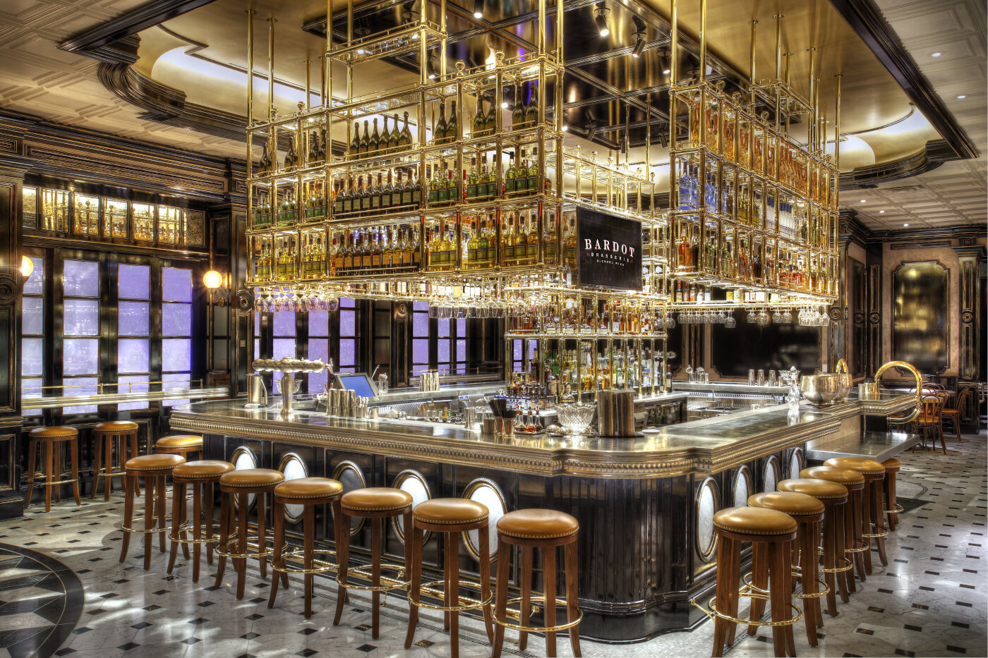 BARDOT Brasserie Uploaded on 2021-12-21