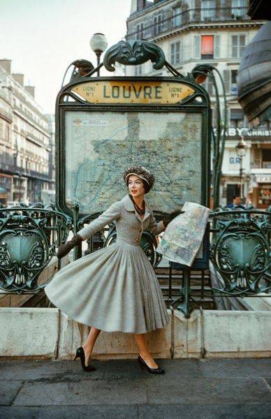 Dior swing dress in Paris at the Louvre