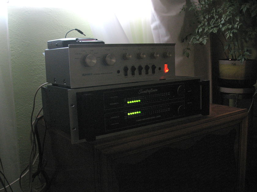 Soundcraftsmen LA-2502 Power Amplifier