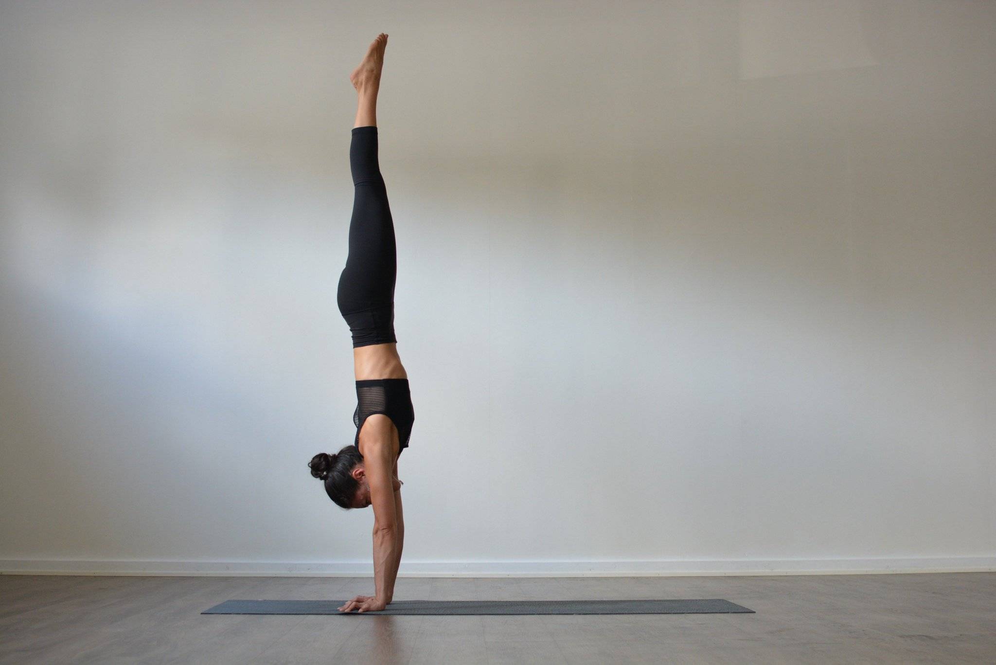 Female Handstand