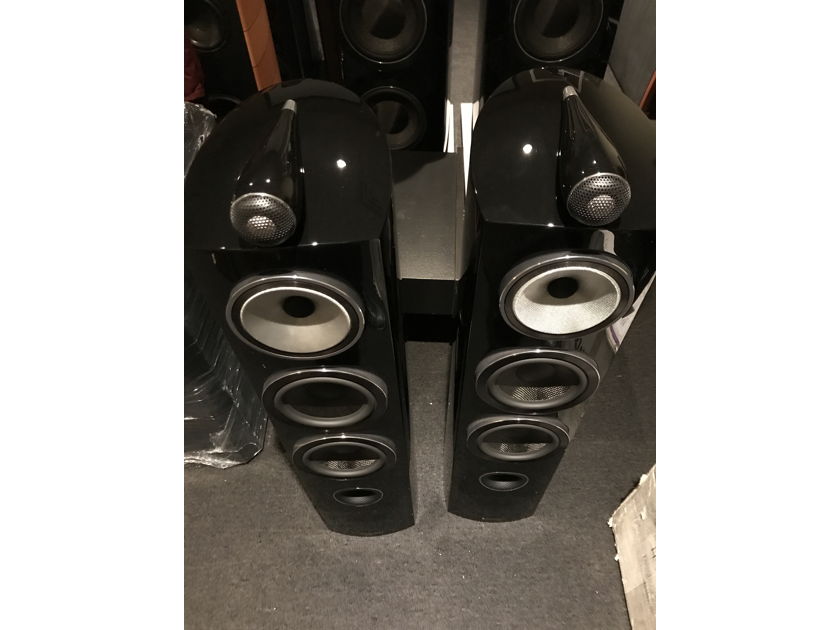 B&W (Bowers & Wilkins) 804D3 latest version excellent condition