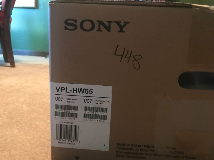 Sony VPL-HW65ES Full HD SXRD