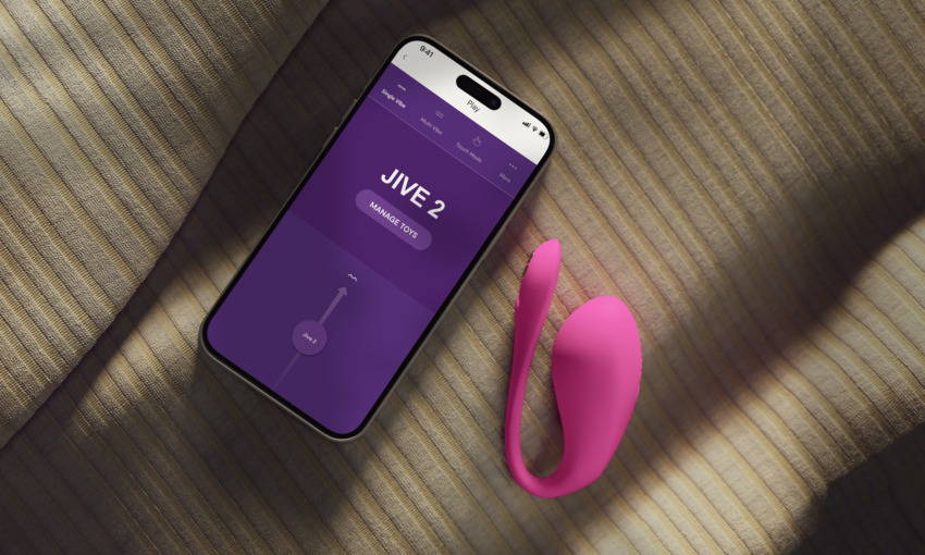 We-Vibe Jive 2 with We-Vibe App