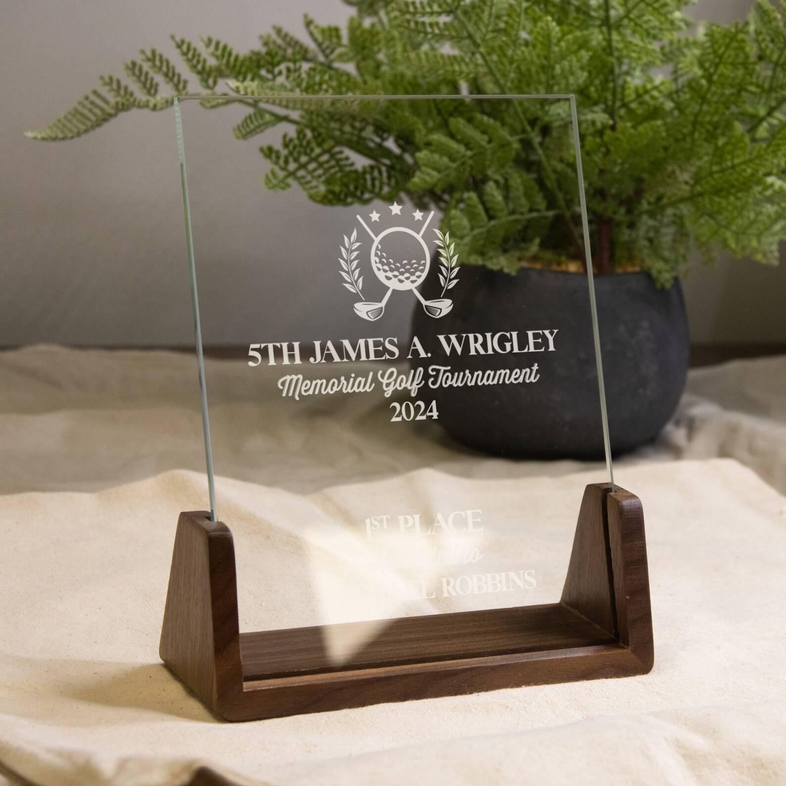 Plaques de trofeos y premios 009