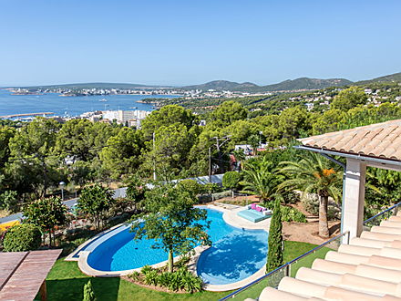  .
- Lujosa villa con vistas al mar en la mejor ubicación de Portals