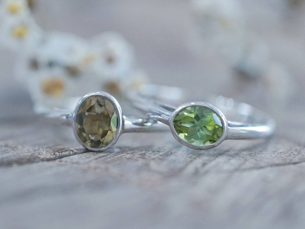 artisan-ethical-jewelry-indonesia-goldsmith-silversmith-Embrace-Tourmaline-Ring