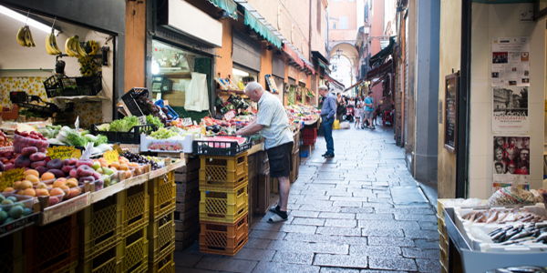 Market tour and Cooking class in Bologna