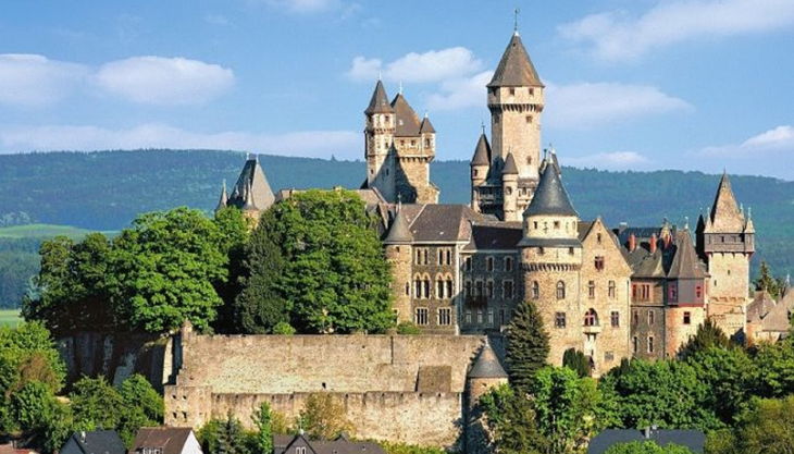 schloss braunfels schloss im grünen