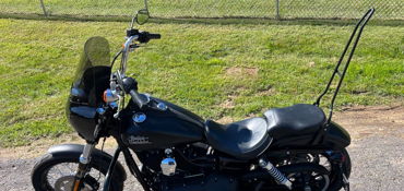2015 HARLEY-DAVIDSON DYNA STREET BOB motorcycle for rent near Orlando, FL