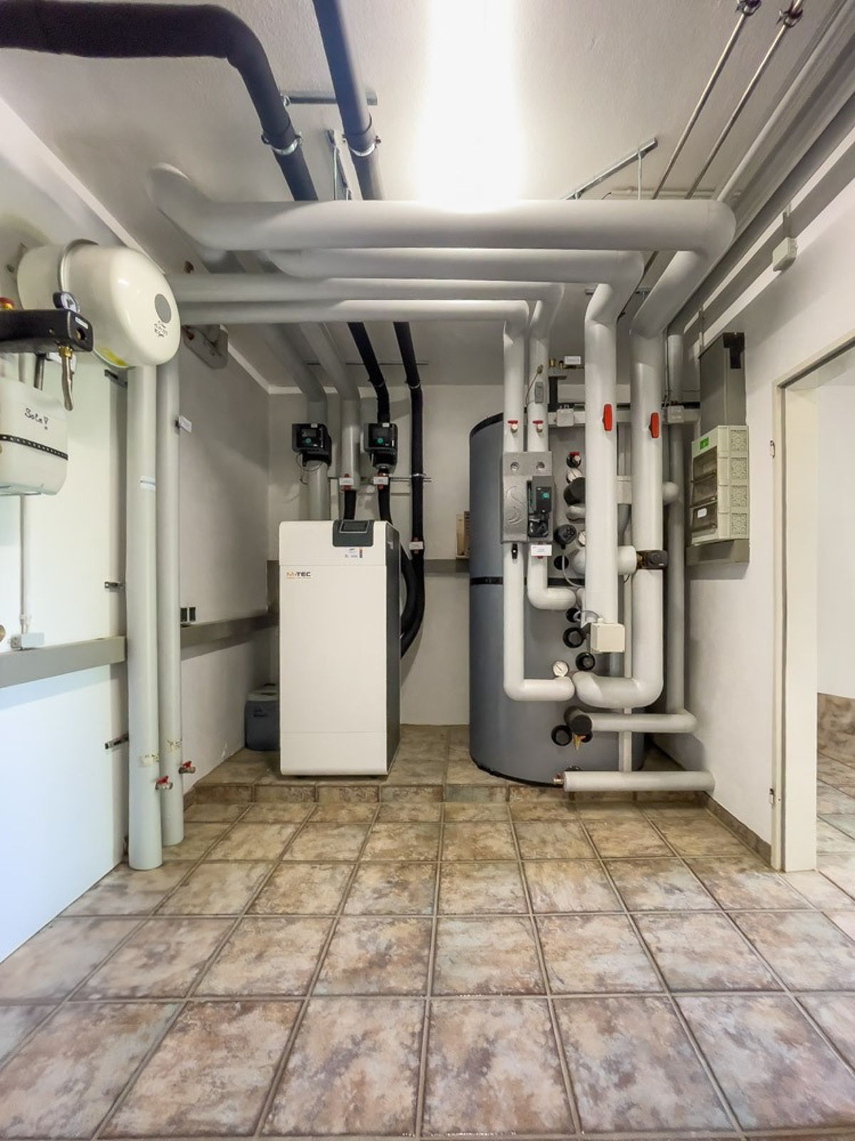 Kundenreferenz ehem. Bauernhaus Heizungssanierung Technikraum