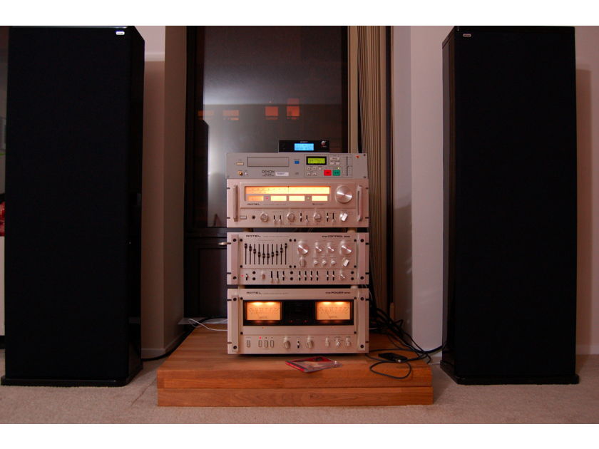 ROTEL RB-5000, RC5000 & RT-1024 Vintage gear in perfect condition. One in 200 built.