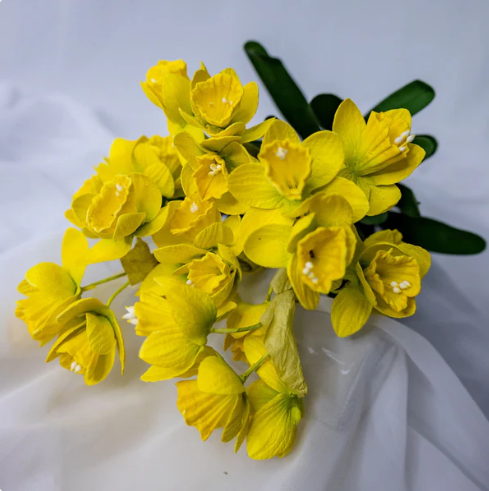 Narcissus/Jonquils - Realistic Artificial Flowers - Image 5