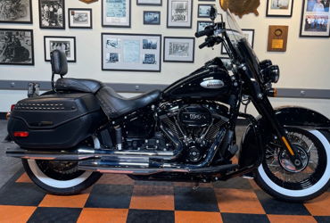 2021 HARLEY-DAVIDSON HERITAGE CLASSIC 114 motorcycle for rent near Anaheim, CA