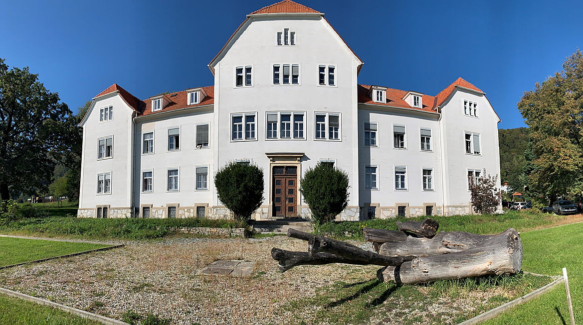  Graz
- Land- und fortwirdschaftliche Fachschule Alt-Grottenhof