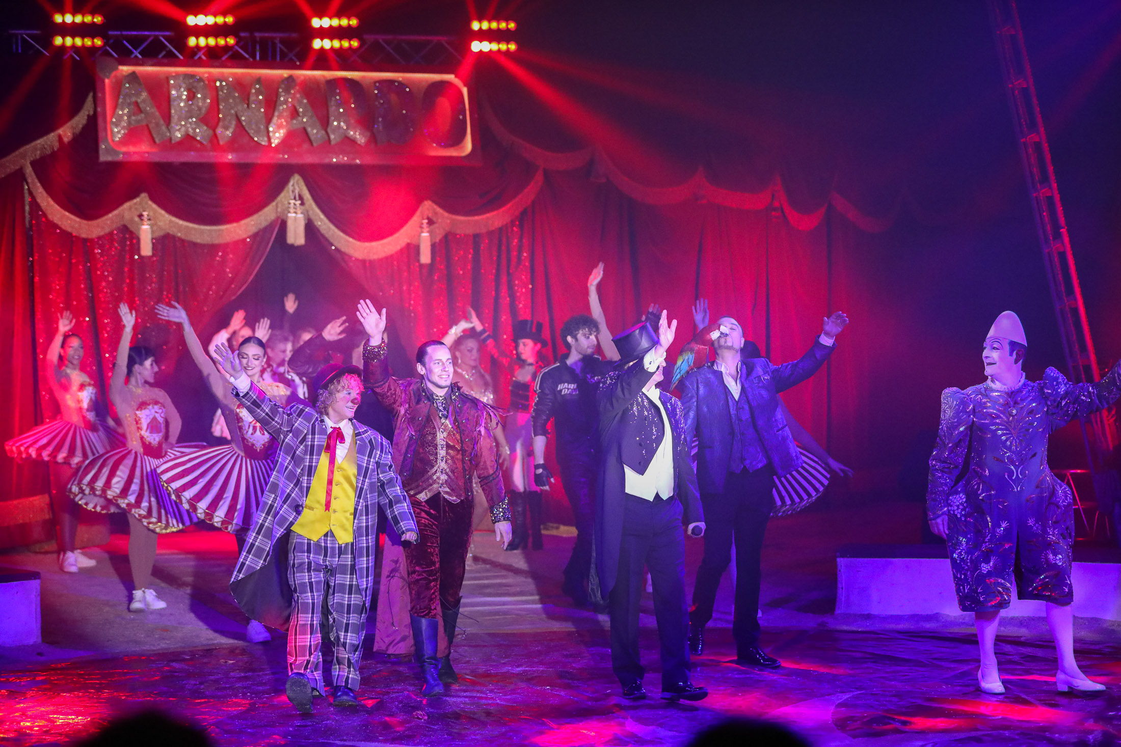 Cirkus Arnardos nye show.