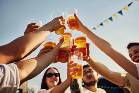 Weed-Friendly Canal Cruise with 2 Drinks