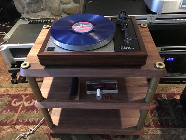 Linn LP12 Legendary Turntable with new Clearaudio Cartr...