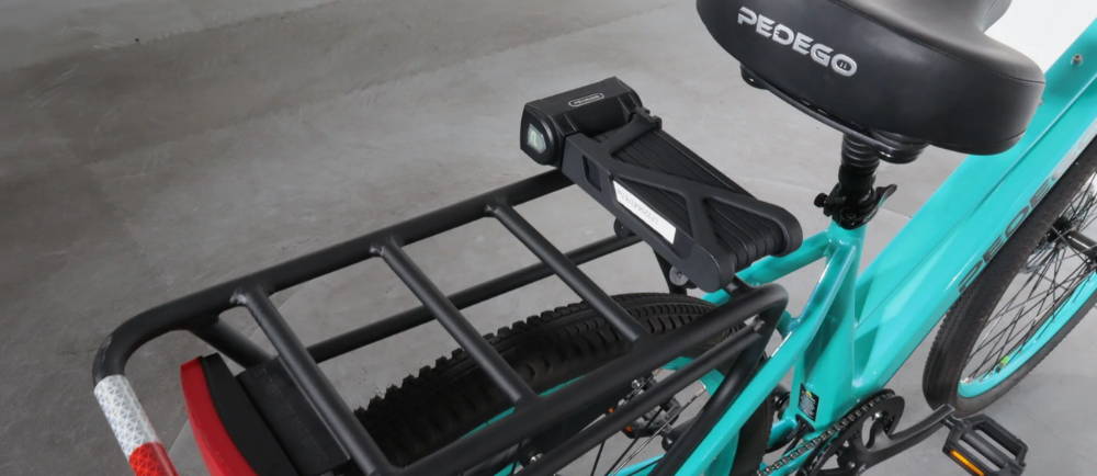 closeup of Pedego Avenue rear rack