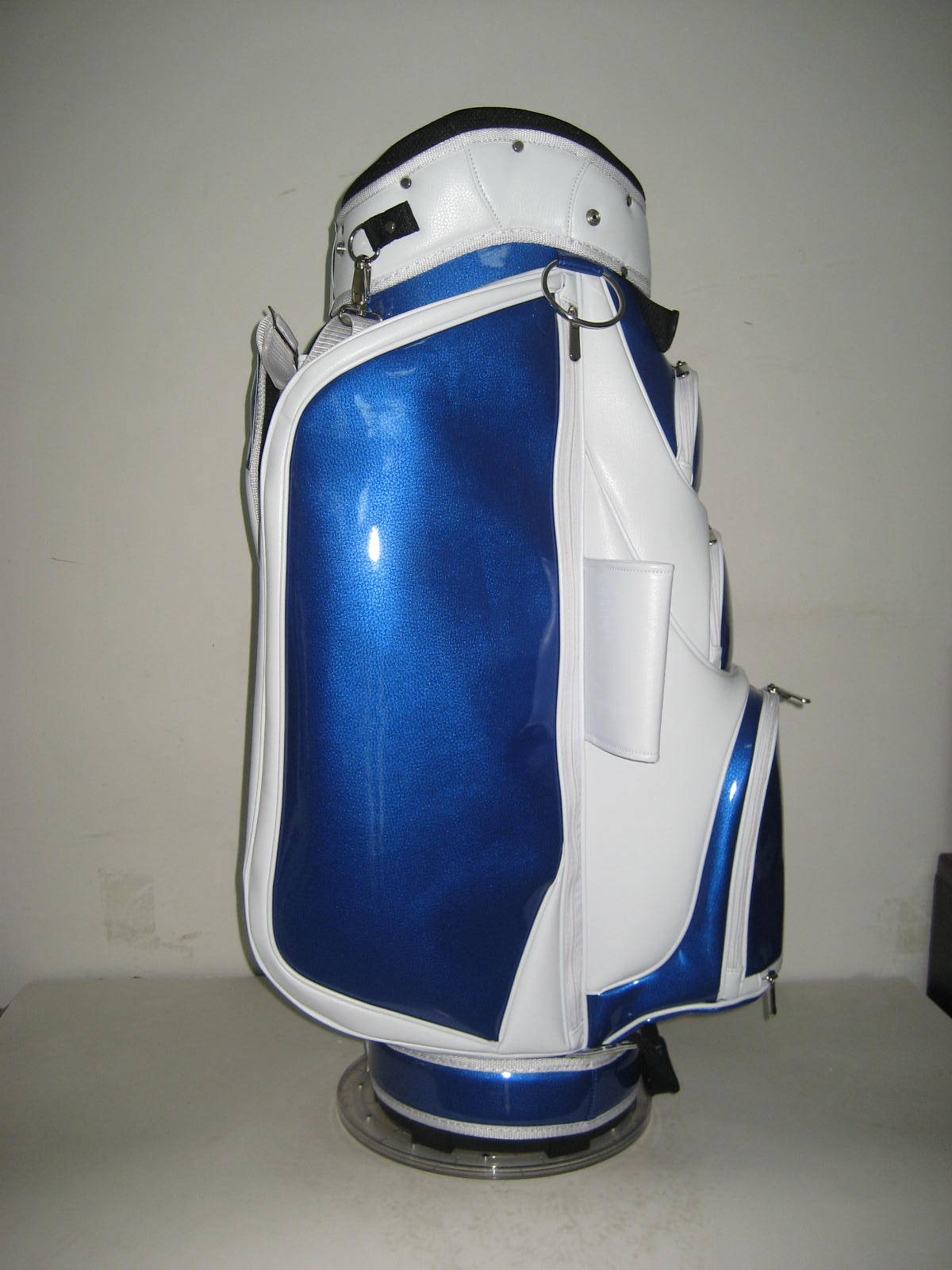 BagLab Custom Golf Bag customised logo bag example 104