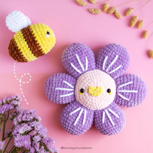 Daisy and Bee