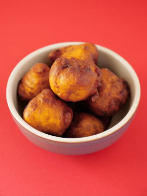 Fried Banana Balls Southeast Asian Recipes Nyonya Cooking