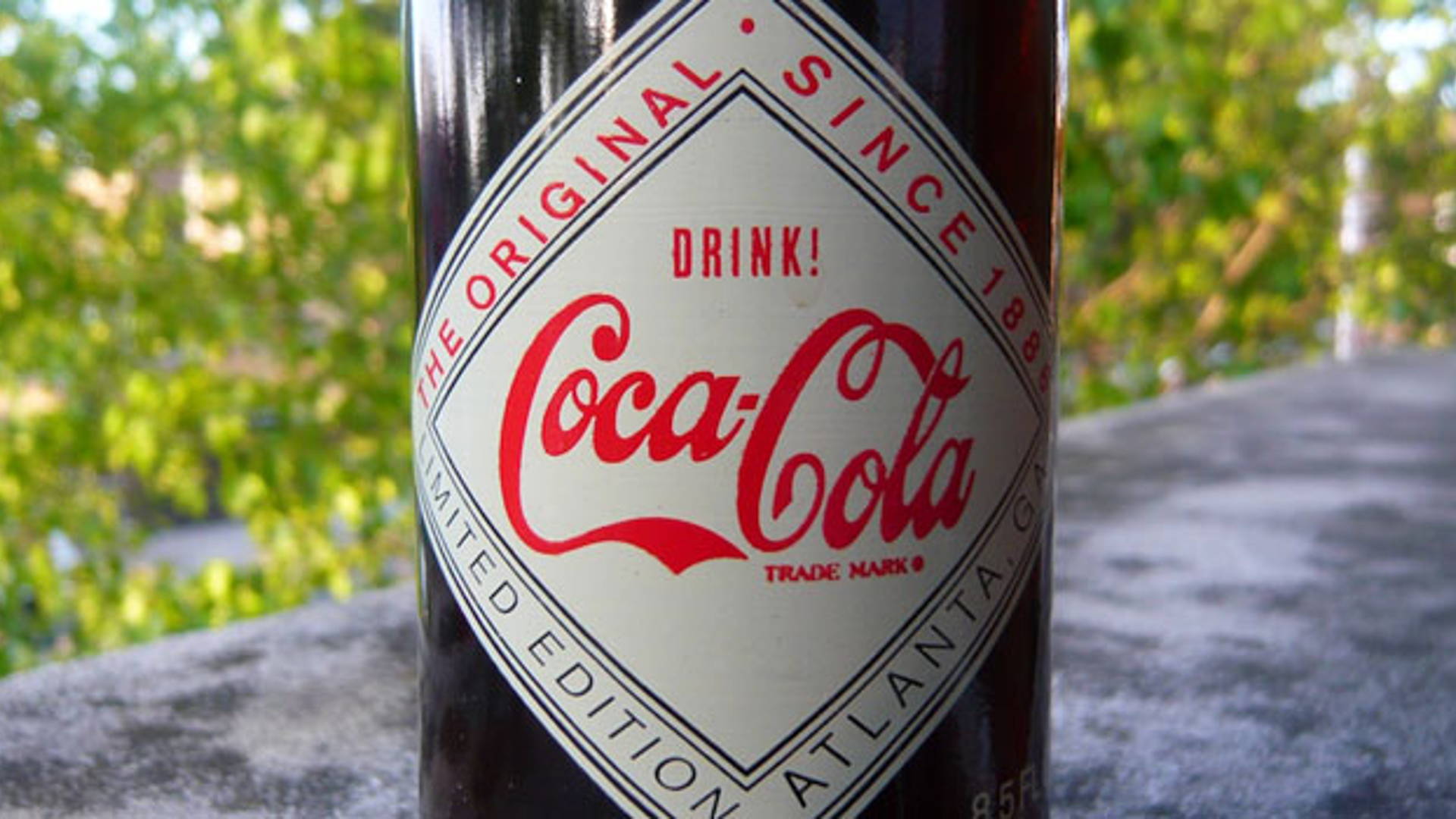 Featured image for Vintage Packaging: Coke Bottles