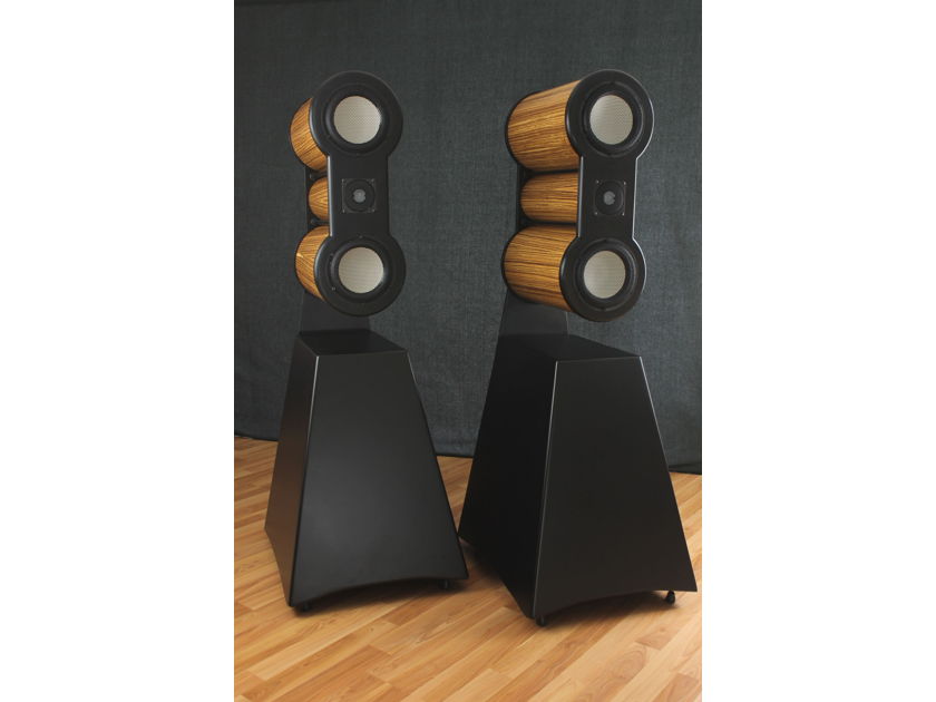 From the Designer of EDGE comes  Maker Audio Model 10 Speakers - Unique - Ceramic Drivers - Self Amplified - Streaming