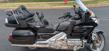 2008 HONDA GOLD WING AUDIO/COMFORT PKG + NAVI motorcycle for rent near Norman, OK