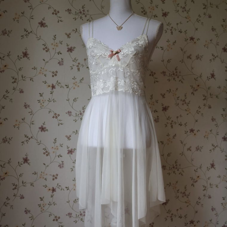 Orfla White Lace Dress (S/M)