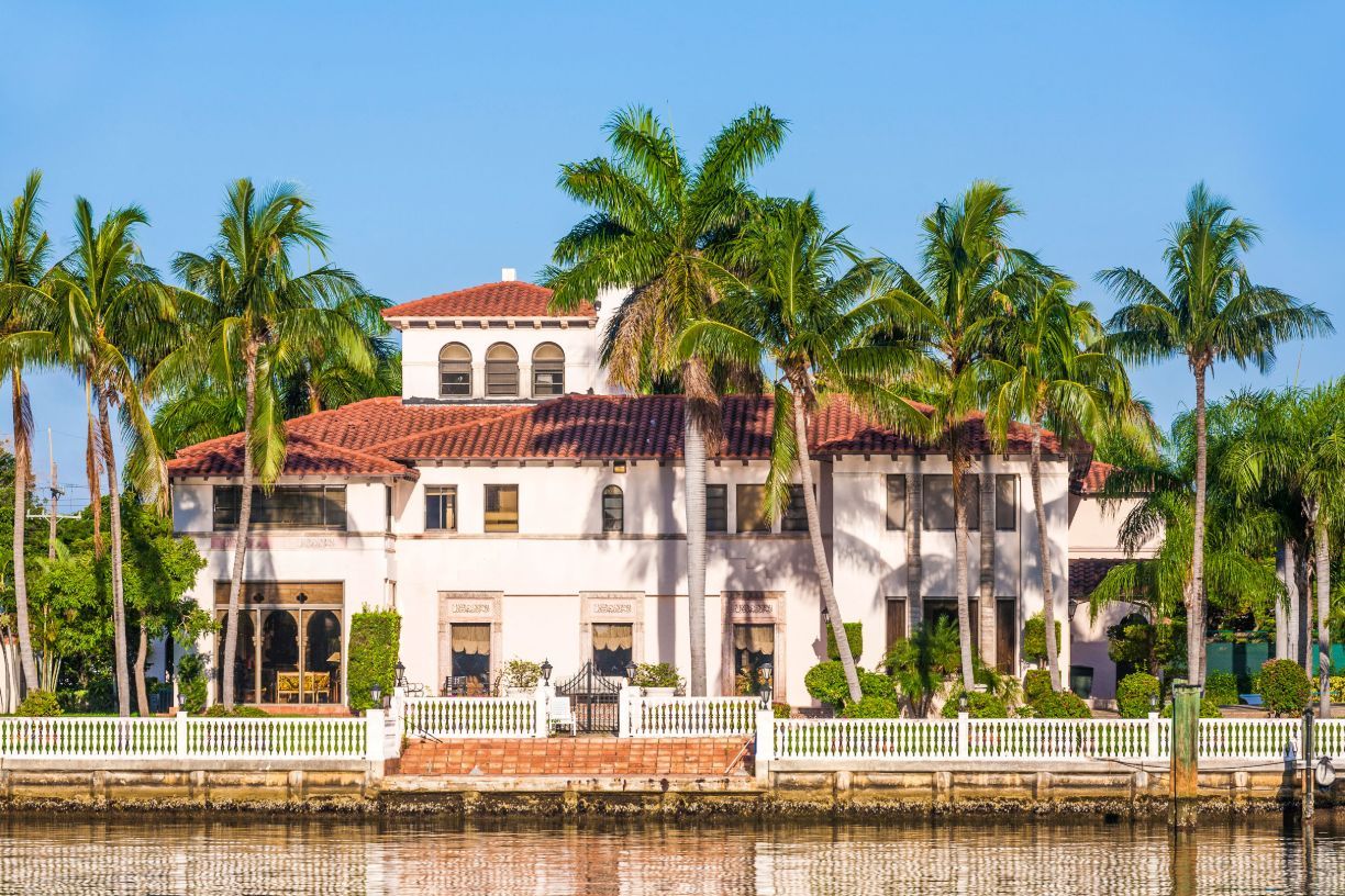 featured image for story, Hedge Funds Head for Florida With Taxes on Rich Rising Elsewhere