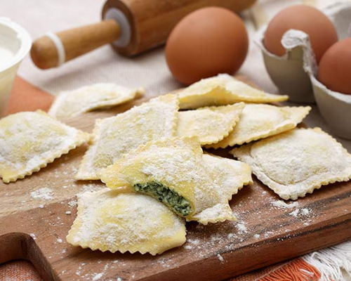 Cooking classes Syracuse: Let's knead pasta: garganelli, ravioli and Sicilian busiate
