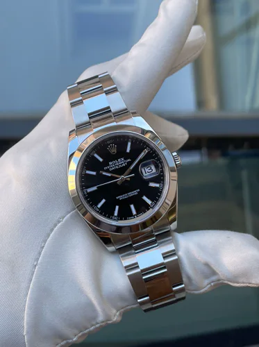 Rolex Oyster Perpetual 41 41 Black Dial