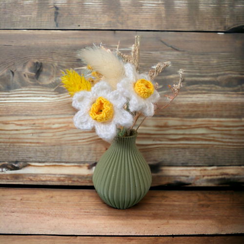 Daffodil (mini) crochet pattern