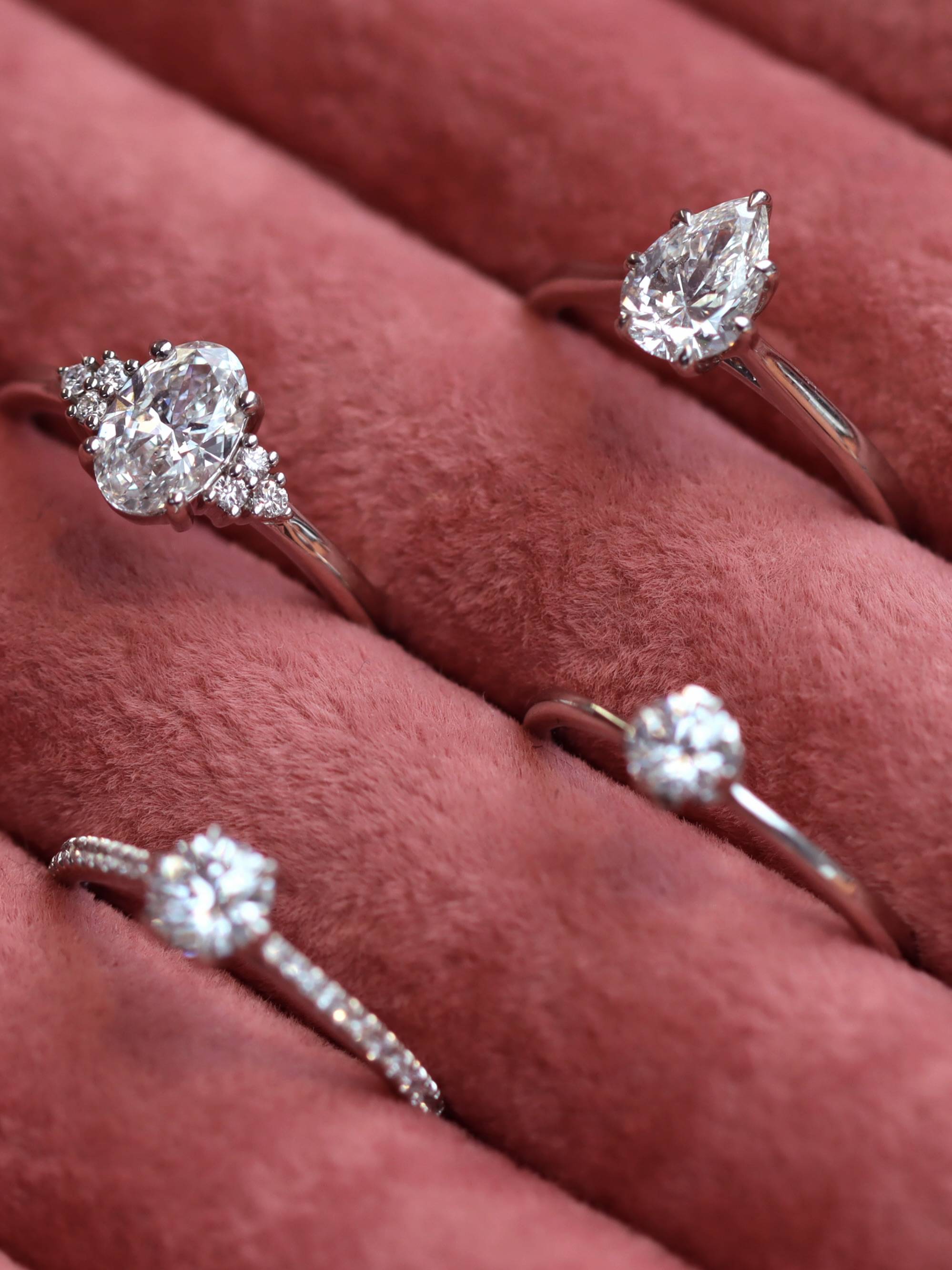 Moissanite vs lab grown diamond 