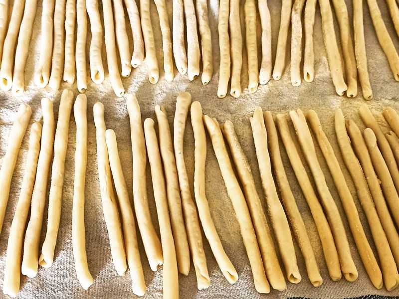 Kochkurse Tremestieri Etneo: Sizilianischer Kochkurs: Arancini, frische Pasta und Cannoli