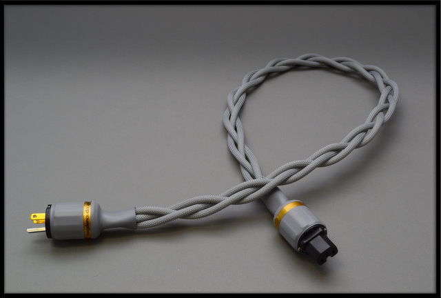 BOGDAN AUDIO 1.2m Goldy  High-Current AC cable