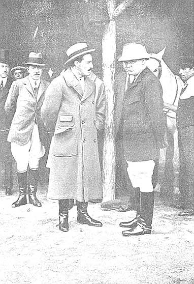  Paris
- Winston Churchill au polo