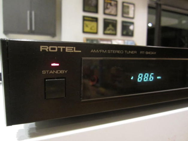 Rotel RT-940ax stereo tuner with remote, 87% off