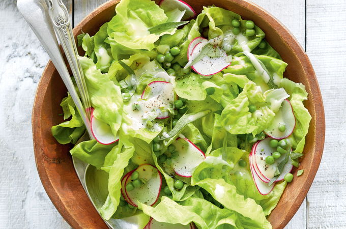 Salad with Creamy Tarragon Dressing