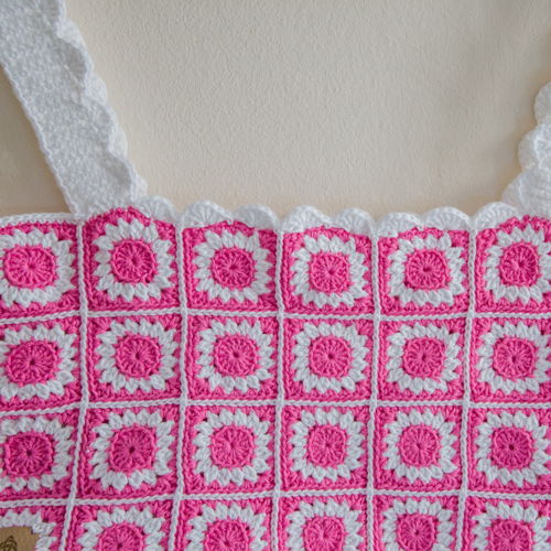 Tiny Squared Summer Top