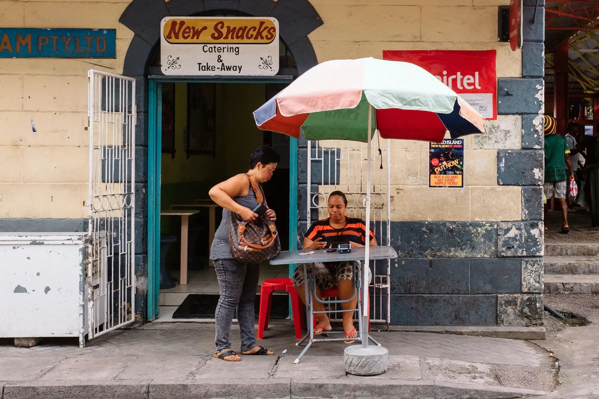 Wandering into Sir Selwyn-Clarke Market & Victoria’s Seychellois Soul