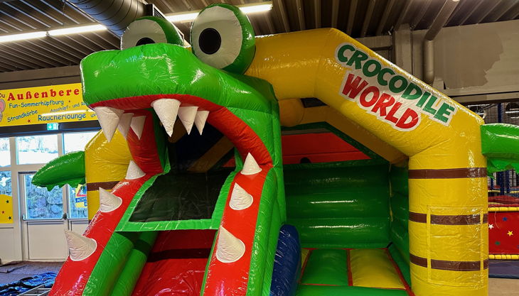 crocodile huepfburg