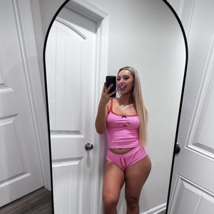 Queenice's avatar