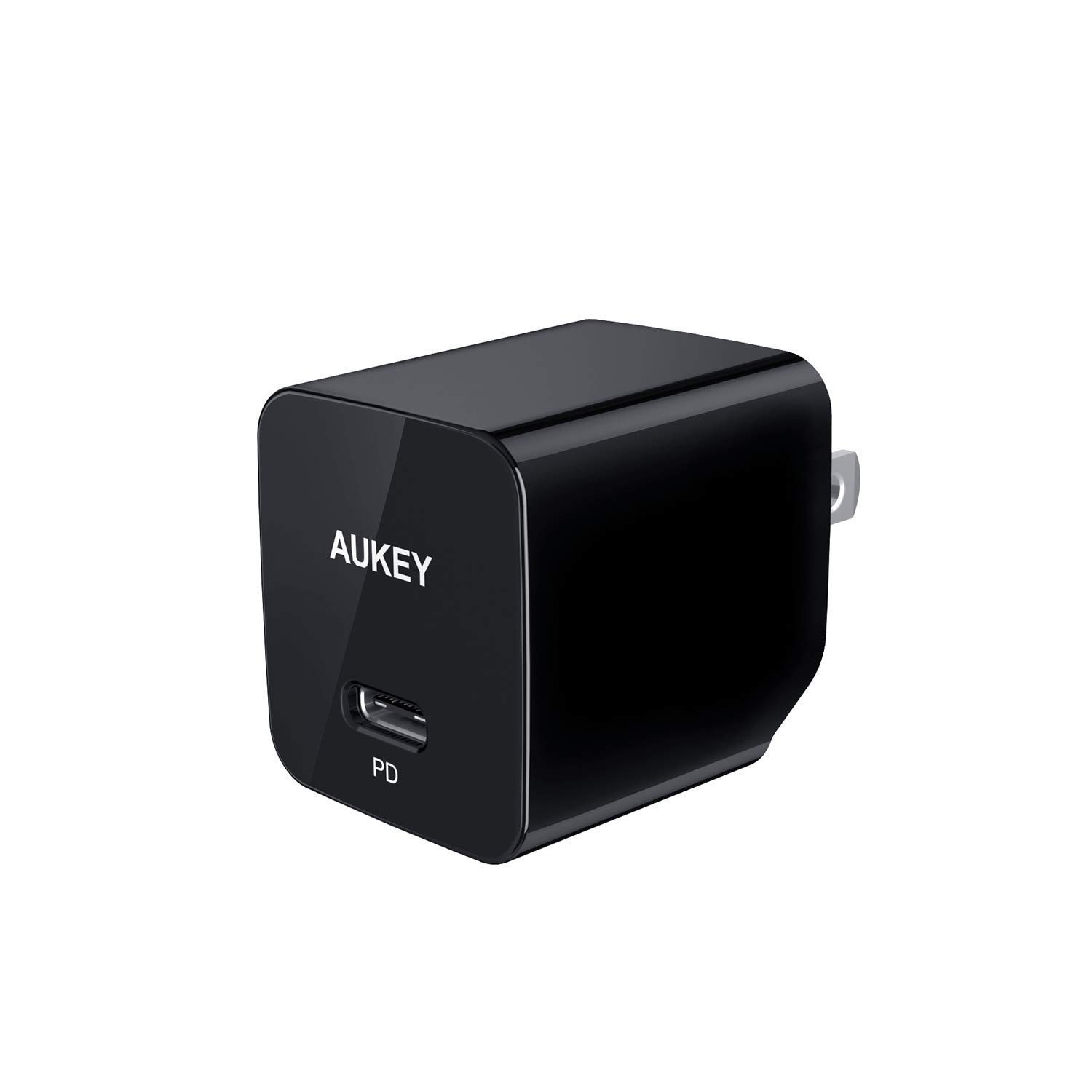 Aukey Pa Y18 Charger Vs Ravpower Hybrid Charger And Power Bank Rp Pb125 Slant